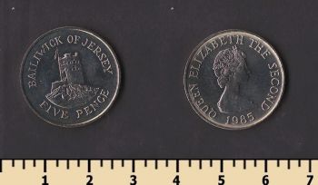 ������ ������ 5 ������ 1985