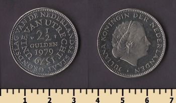 ���������� 2 1/2 �������� 1979