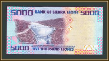 - 5000  2013 P-32 (32b) UNC