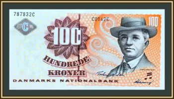  100  2004 P-61 (61c) UNC