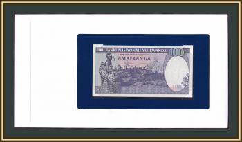  100  1982 P-18 UNC ()
