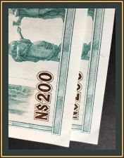  200   1986 P-66 (66a) -UNC
